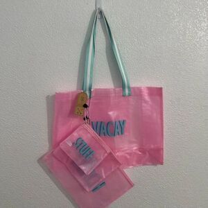 NWT- Twig & Arrow- barbie pink travel tote set (4-piece set)
